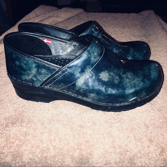 Dansko clogs - Picture 3 of 7